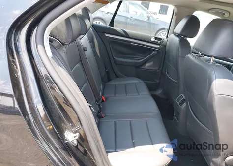 2007 Volkswagen Jetta Wolfsburg Edition from USA, damaged, VIN 3VWEG71K77M133224